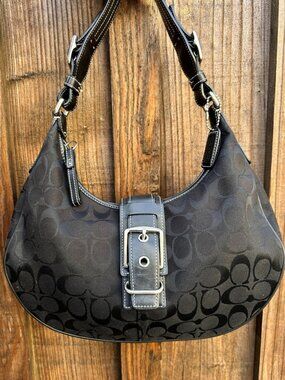 Vintage Y2K Black COACH Soho Shoulder Bag  G3J-6363 (Authentic)